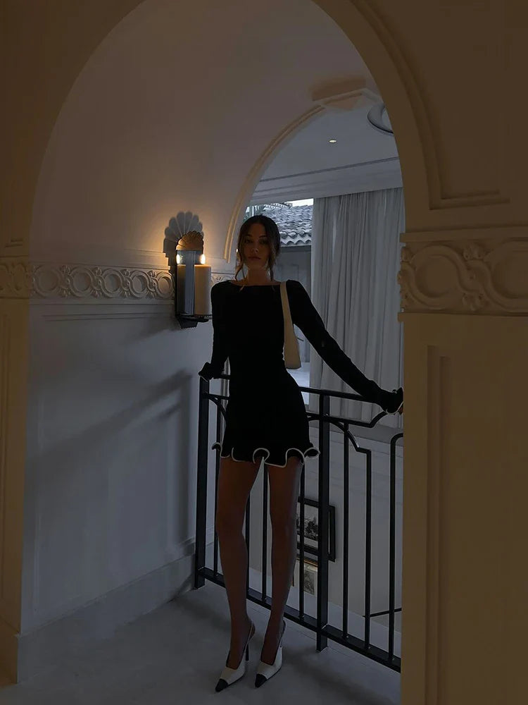 Vestido mini classic Encantador Atardecer en Negro – Marbella
