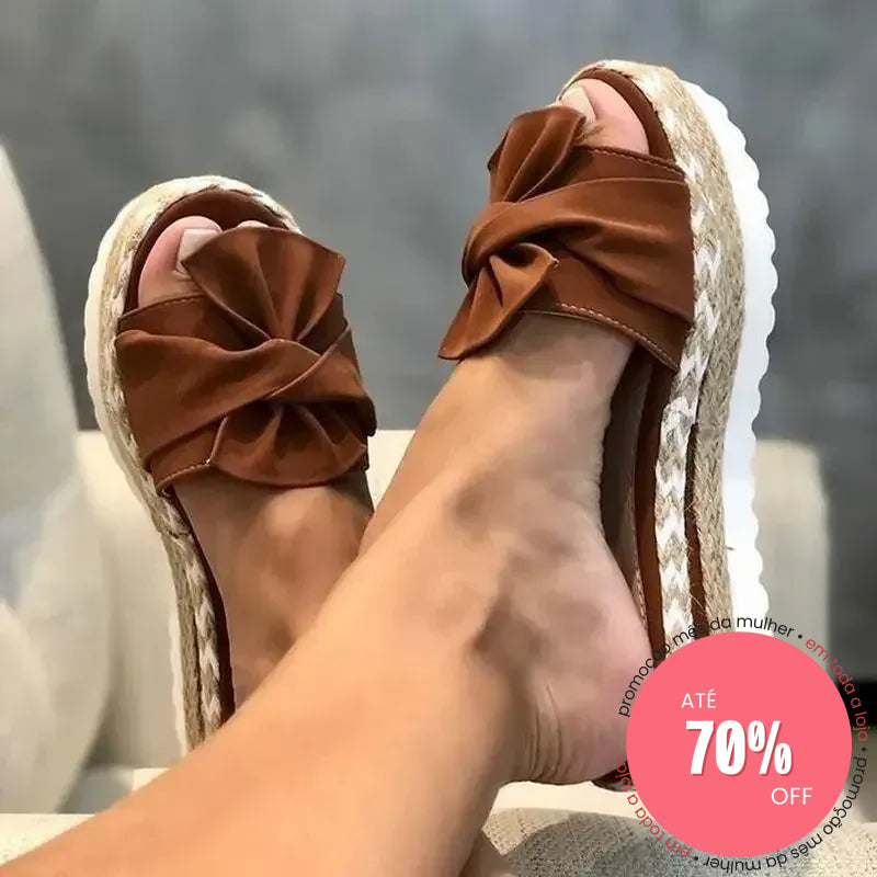 Chinelo Divino Poema en Azul Marinho – Marbella
