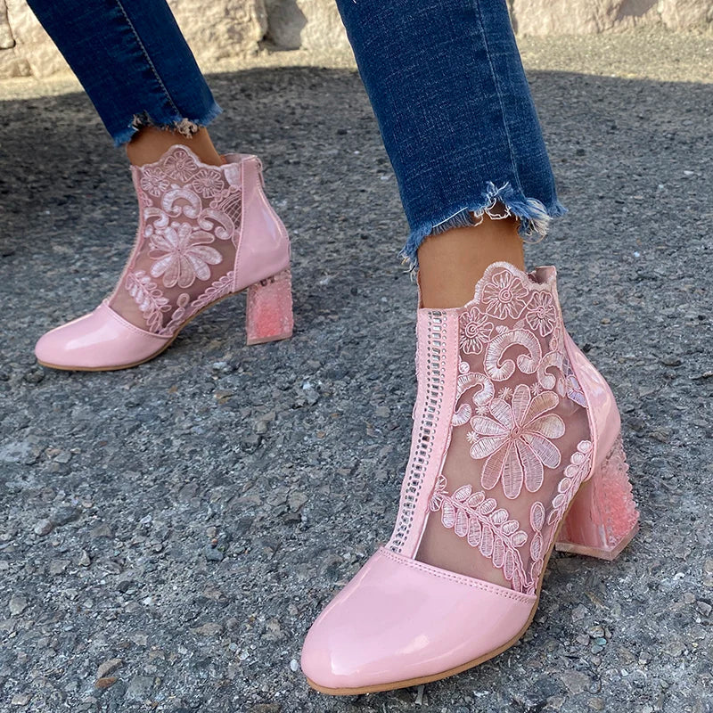 Bota Etéreo Milagro en Blanco – Marbella